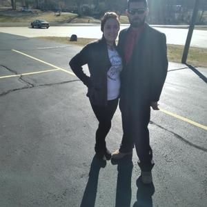 Meet your Posher, Kayla dickinson